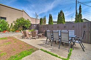 Renovated North Bend Cottage: Near Eateries!