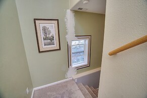 Cascade Cabin Hideaway w/ Views, 1/2 Mi to Lake