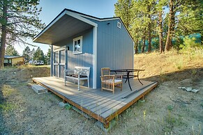 Cascade Cabin Hideaway w/ Views, 1/2 Mi to Lake