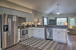 2 Mi to Lake: Condo w/ Balcony in Branson!