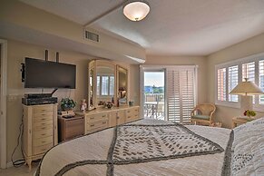 Beachfront Indian Shores Condo - Pool & Hot Tub!