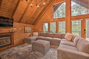 Pinetop Chalet Cabin ~ 1 Mi to Woodland Park