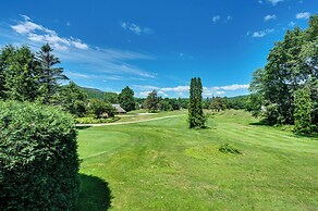 Beautiful Wentworth Golf Club Condo: Balcony & A/C