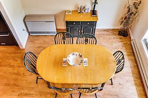 Beautiful Wentworth Golf Club Condo: Balcony & A/C