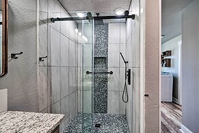 Lakefront Fort Towson Home: Private Dock & 3 Decks