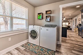 Lakefront Fort Towson Home: Private Dock & 3 Decks