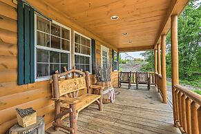 18 Mi to Slopes! Cabin w/ Valley Views in Blakely