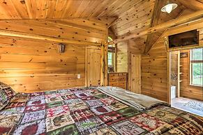18 Mi to Slopes! Cabin w/ Valley Views in Blakely