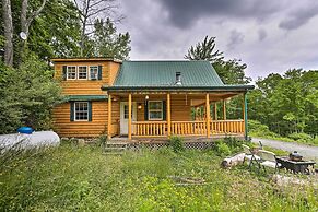 Porch, Fire Pit + Valley Views: Blakely Cabin!