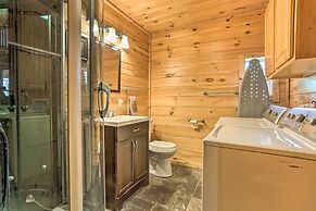 Porch, Fire Pit + Valley Views: Blakely Cabin!