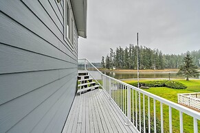 Scenic & Spacious Getaway on North Bay w/ Deck!