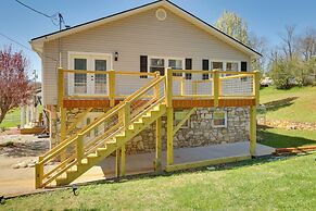 Modern Retreat Near Smoky Mtns & Asheville!