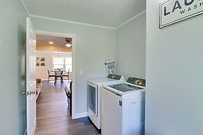 Modern Retreat Near Smoky Mtns & Asheville!