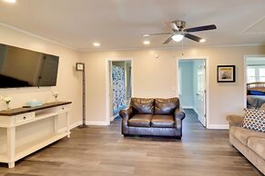 Modern Retreat Near Smoky Mtns & Asheville!