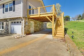 Modern Retreat Near Smoky Mtns & Asheville!