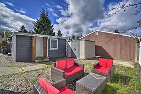 Inviting Bremerton Home Near Hiking & History