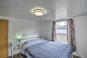 Inviting Bremerton Home Near Hiking & History