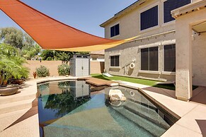 Pool, Fire Pit & Grill: Goodyear Home!