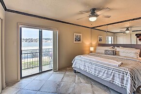 Hot Springs Condo on Lake Hamilton w/ Balcony!