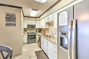 Hot Springs Condo on Lake Hamilton w/ Balcony!