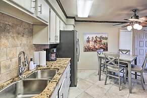 Hot Springs Condo on Lake Hamilton w/ Balcony!