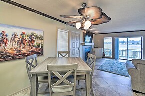 Hot Springs Condo on Lake Hamilton w/ Balcony!