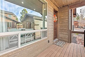Chic Show Low Townhome w/ Bbq: Dogs Welcome!