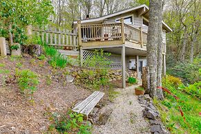 Highlands Vacation Rental w/ Smoky Mountain Views