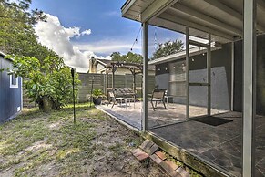 14 Mi to Dwtn Tampa Bay: Brandon Home w/ Fire Pit!