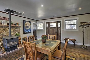 Home w/ Jacuzzi: 10 Mi to NAU & Flagstaff!