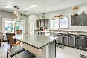 Family Home w/ Community Perks in Peoria