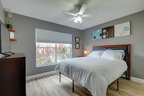 Bright Getaway w/ Ski Lake, 11 Miles to Dtwn Tampa