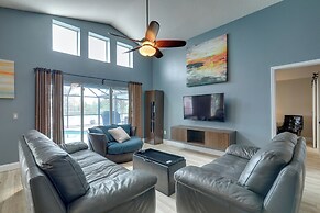 Bright Getaway w/ Ski Lake, 11 Miles to Dtwn Tampa