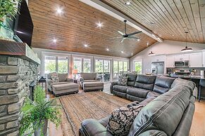 Modern Kentucky Lake Home w/ Deck, Dock, View
