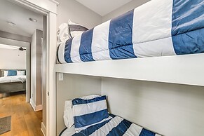 Modern Kentucky Lake Home w/ Deck, Dock, View