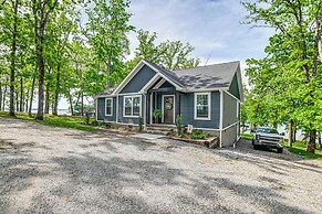 Modern Kentucky Lake Home w/ Deck, Dock, View