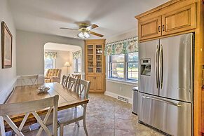 'the Oyster Bed' Retreat w/ Pool & Game Room