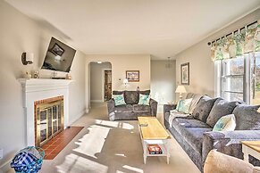 'the Oyster Bed' Retreat w/ Pool & Game Room