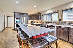 Luxurious Newport Estate w/ Spa & Lighthouse Views