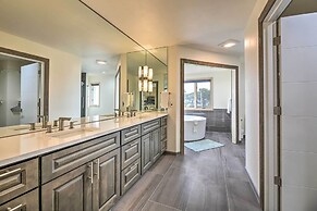 Luxurious Newport Estate w/ Spa & Lighthouse Views