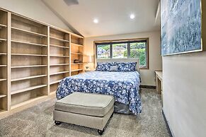 Luxurious Newport Estate w/ Spa & Lighthouse Views