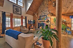 Family-friendly Gresham Getaway w/ Game Room!