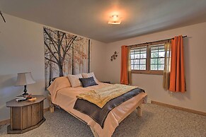 Family-friendly Gresham Getaway w/ Game Room!