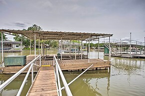 Possum Kingdom Lakefront Home w/ Patio & Dock!