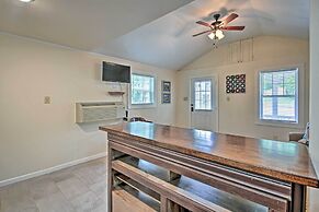 Near Nat'l Park: Hollywood Park Hot Springs Home