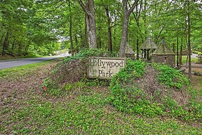 Near Nat'l Park: Hollywood Park Hot Springs Home