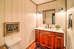 Peaceful Boone Cabin w/ Deck & Forest Views!