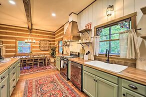 Peaceful Boone Cabin w/ Deck & Forest Views!