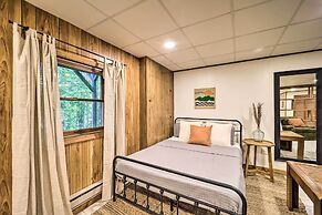 Peaceful Boone Cabin w/ Deck & Forest Views!