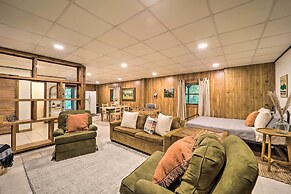 Peaceful Boone Cabin w/ Deck & Forest Views!